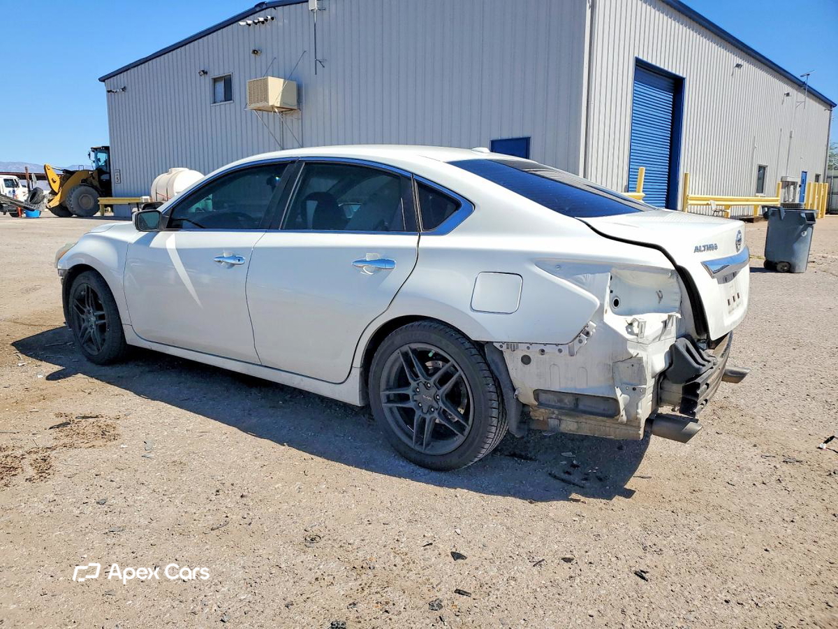 Nissan Altima 2015