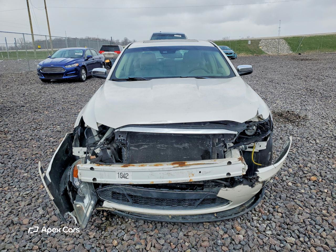 Ford Taurus 2011