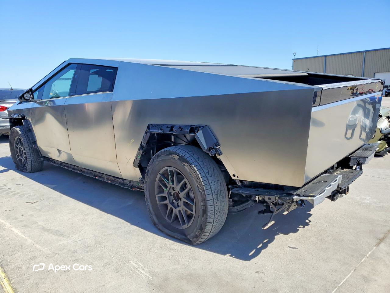 Tesla Cybertruck 2024