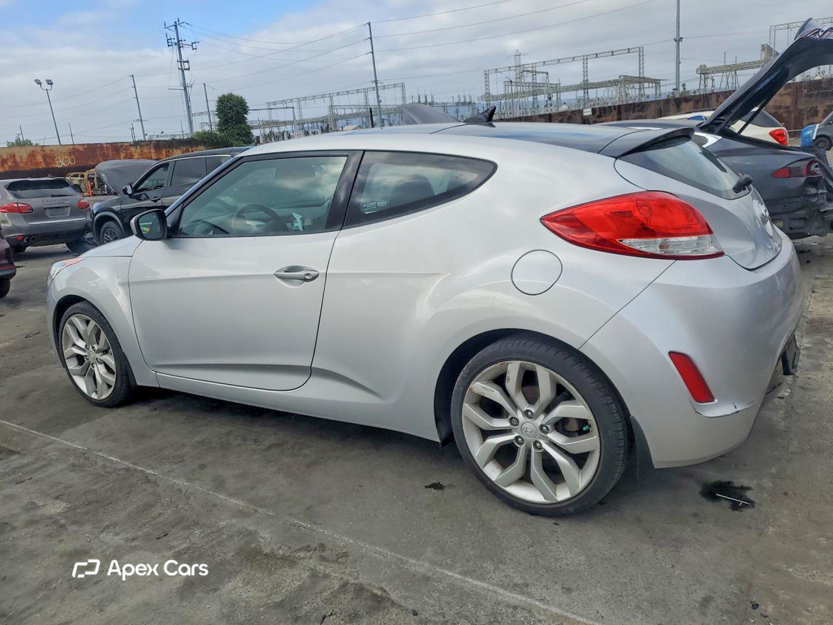 Hyundai Veloster 2012