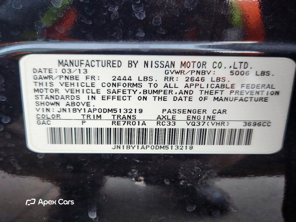 Infiniti M 2013