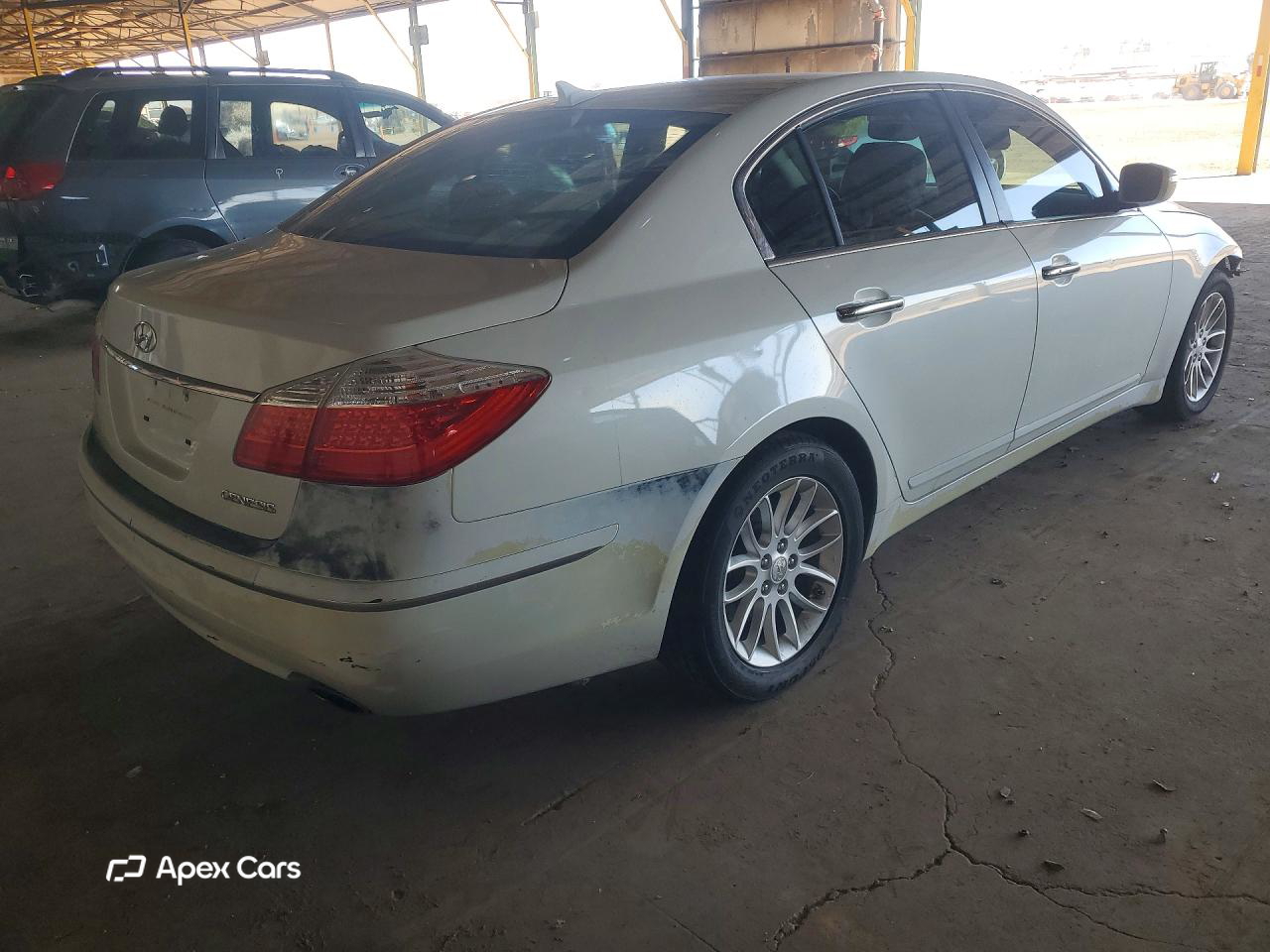 Hyundai Genesis 2010