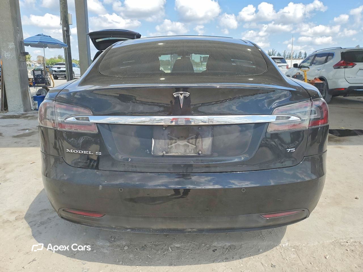Tesla Model S 2017
