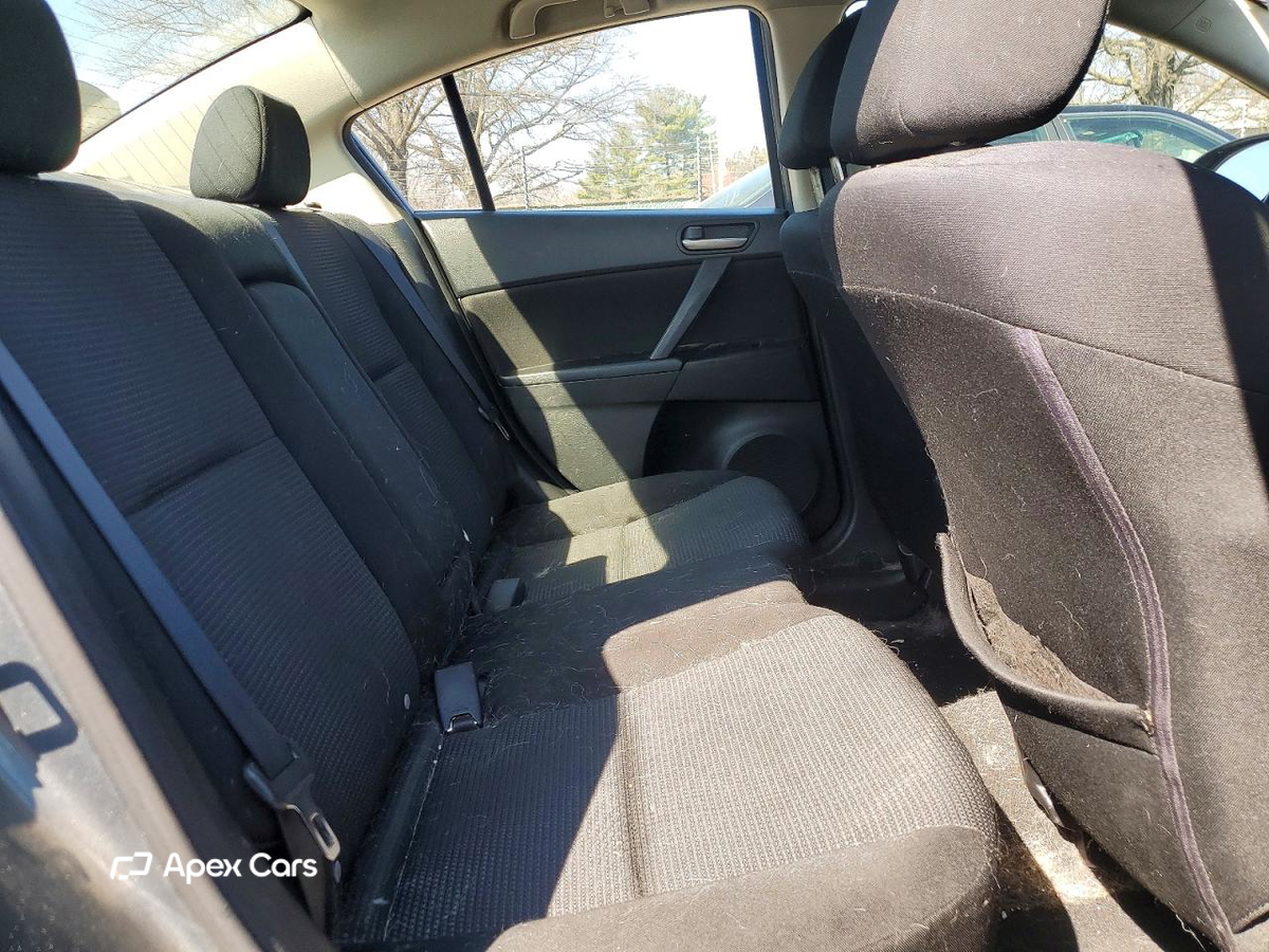 Mazda 3 2012