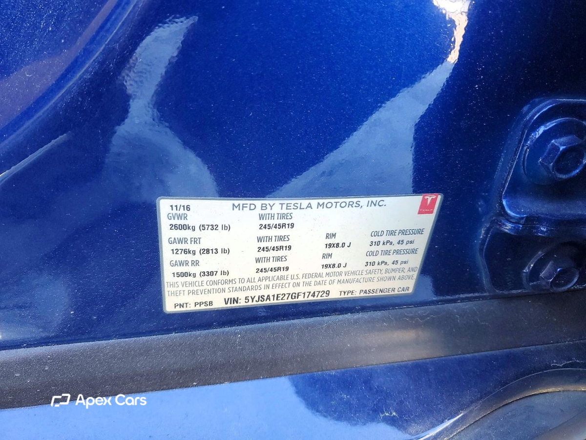 Tesla Model S 2016