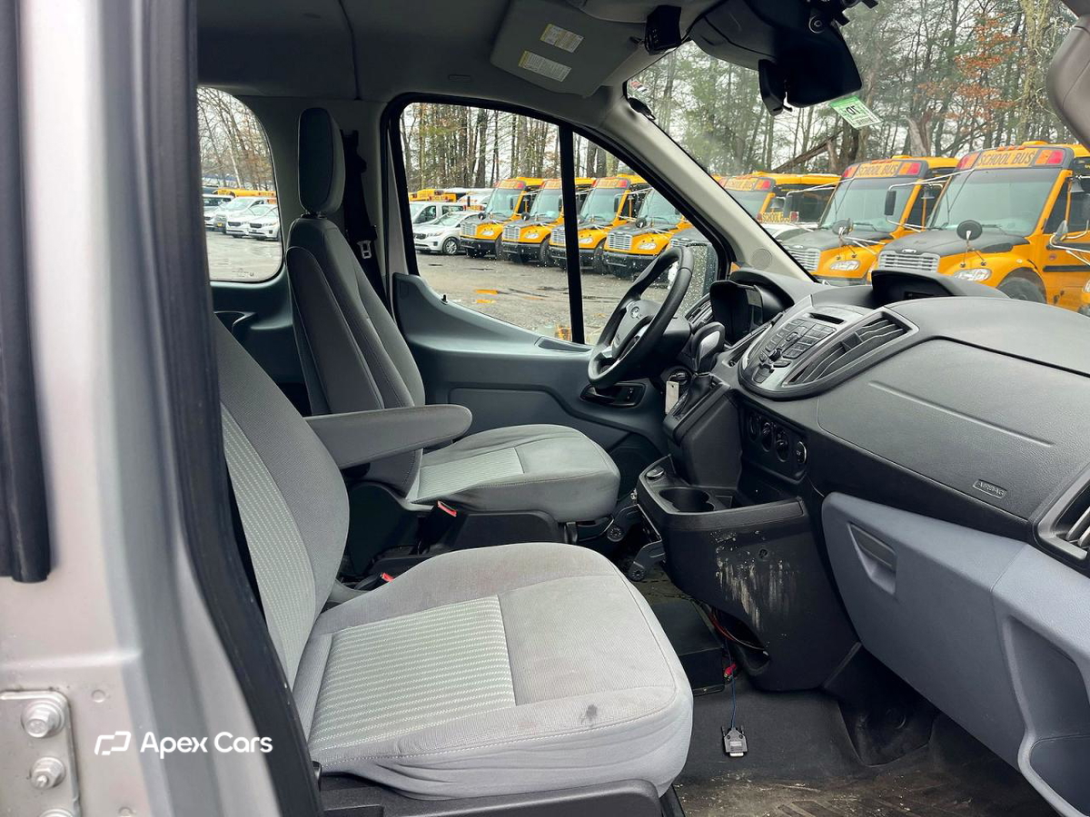 Ford Transit 2017