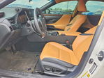Lexus ES 2022