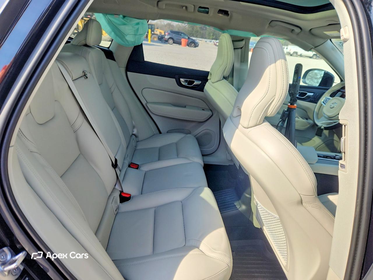 Volvo XC60 2025