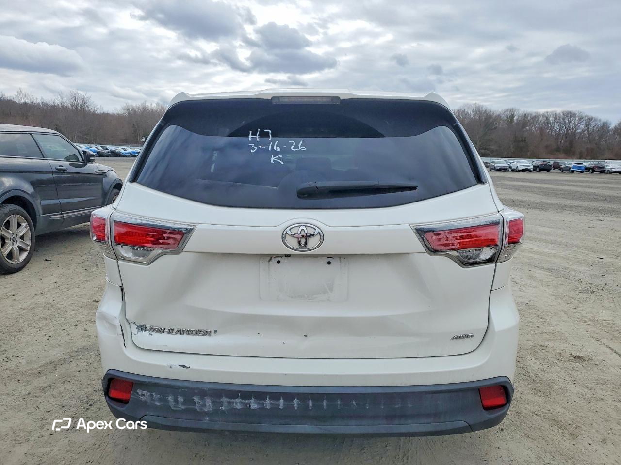 Toyota Highlander 2016