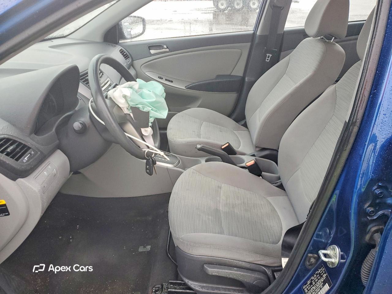 Hyundai Accent 2015