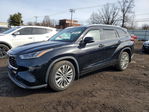 Toyota Highlander 2021