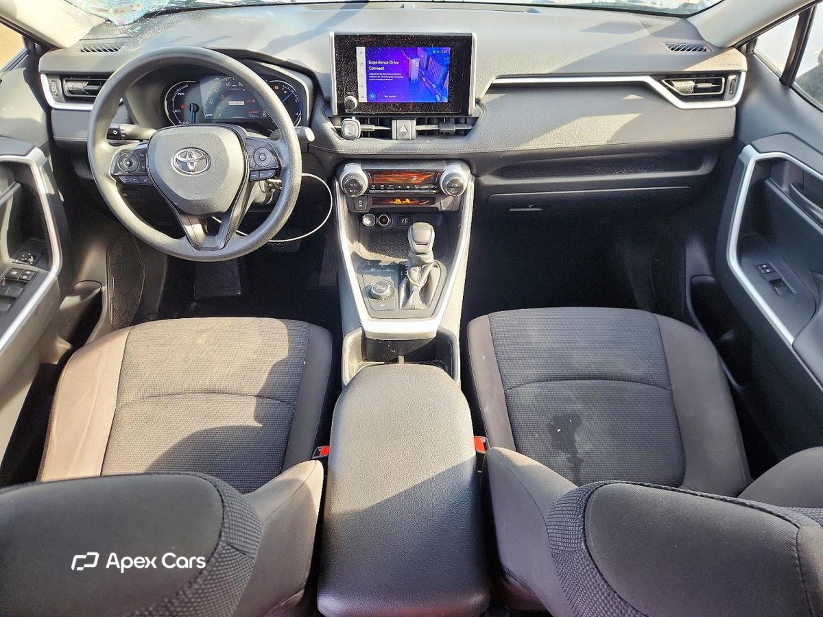 Toyota RAV 4 2024