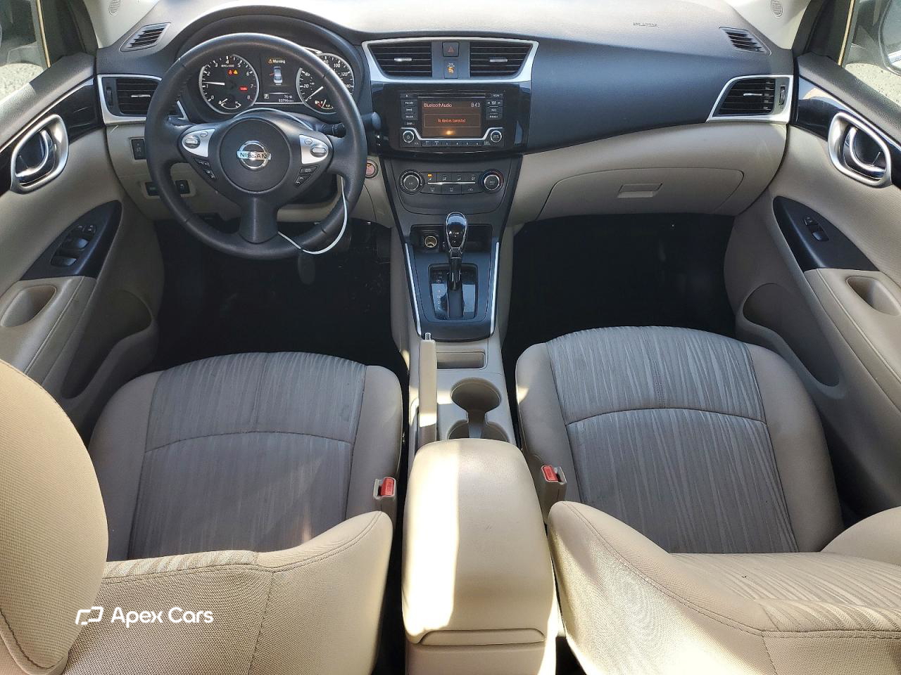 Nissan Sentra 2016