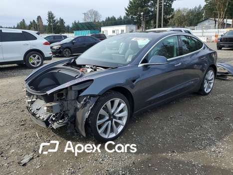 Tesla Model 3 2020 - Image 1 of 13
