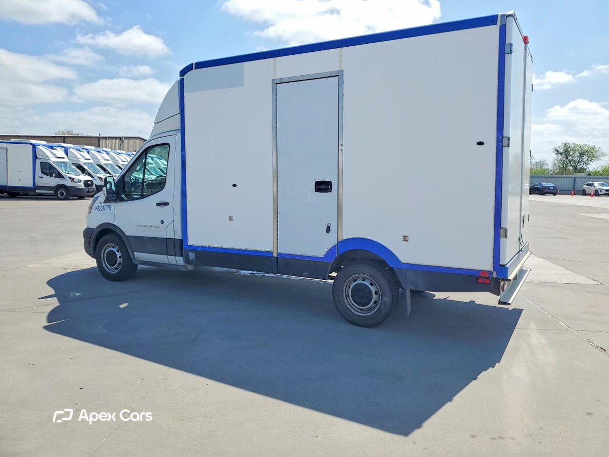 Ford Transit 2022