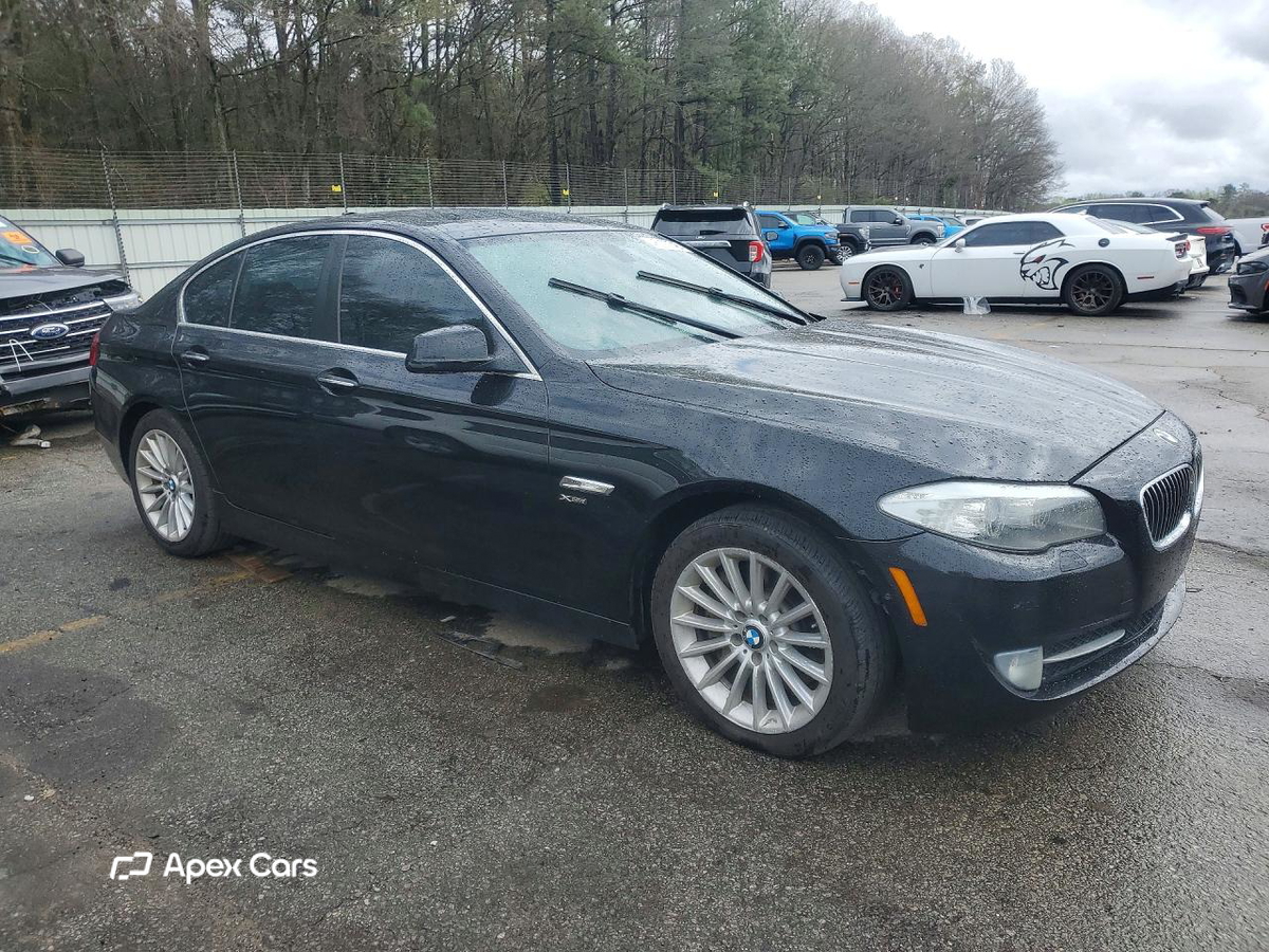 BMW Series 5 2011