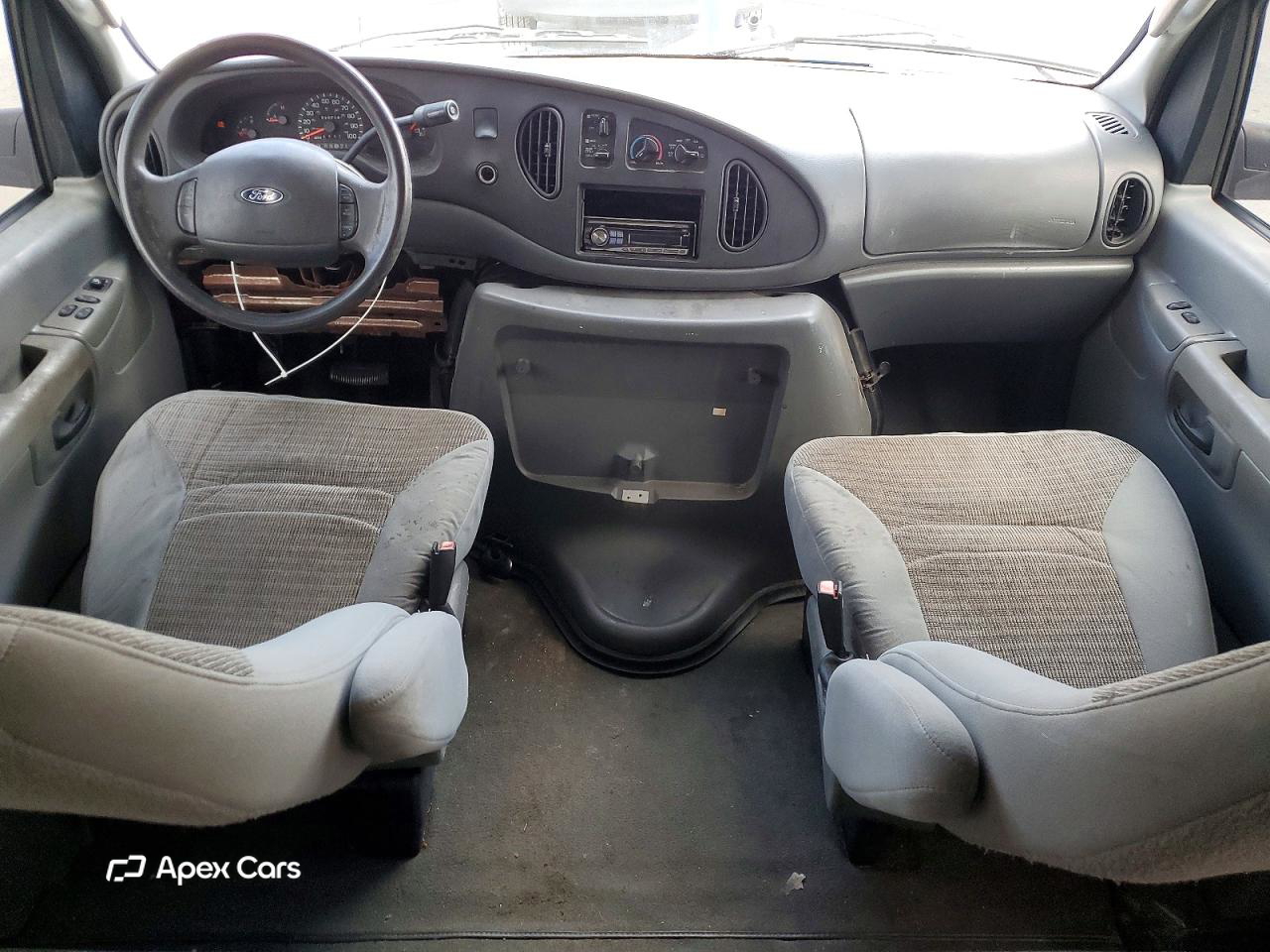 Ford Econoline 2003