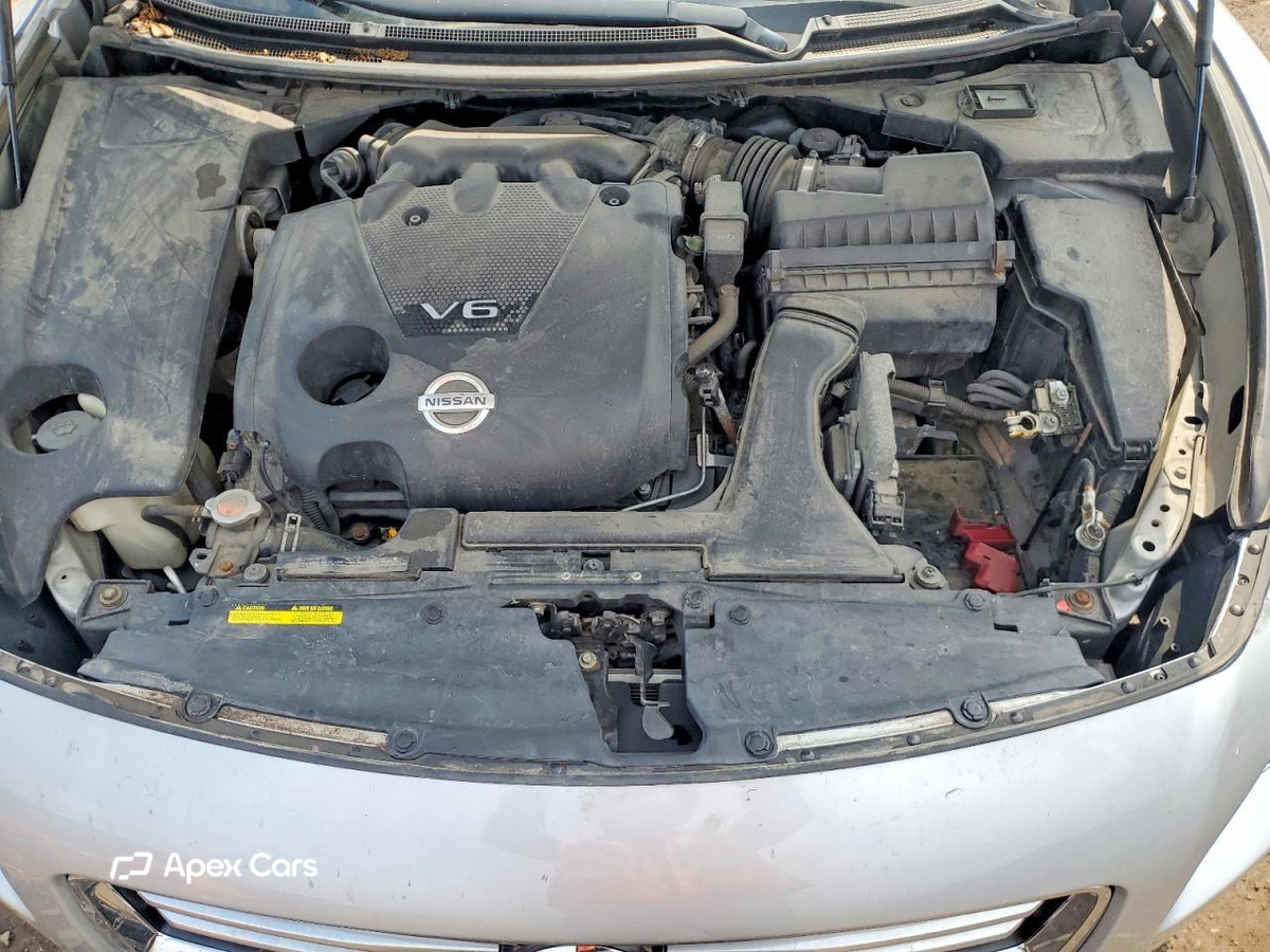 Nissan Maxima 2014