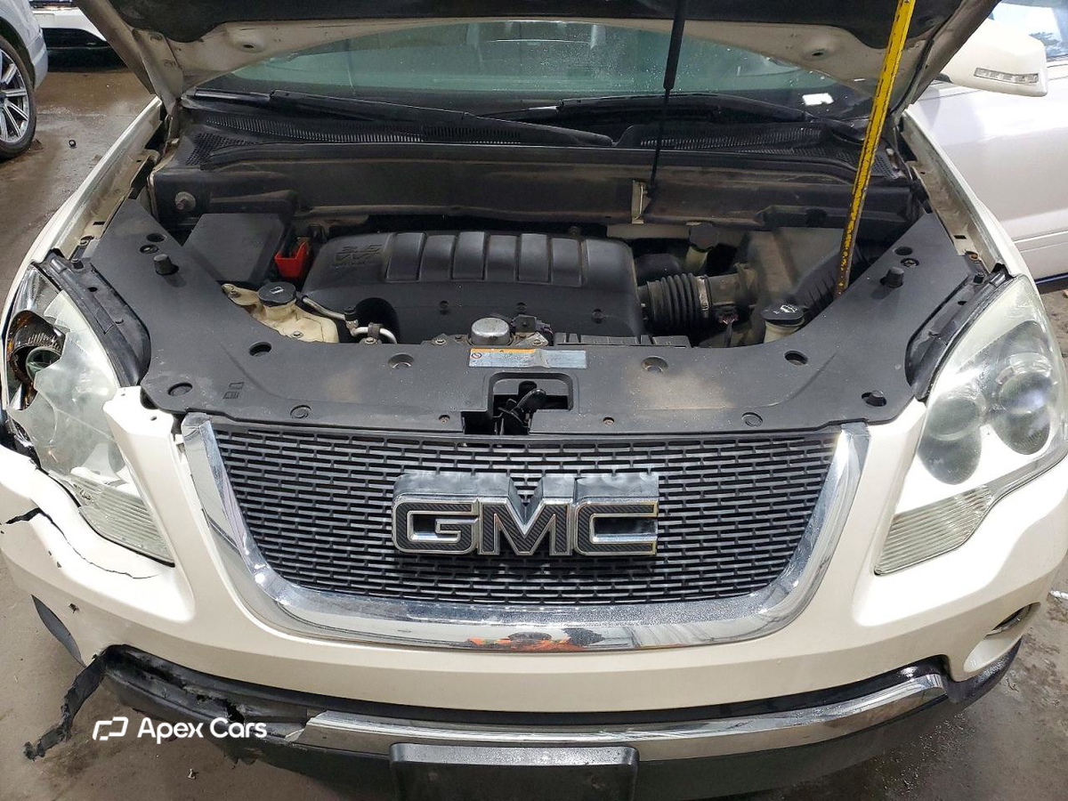 GMC Acadia 2011