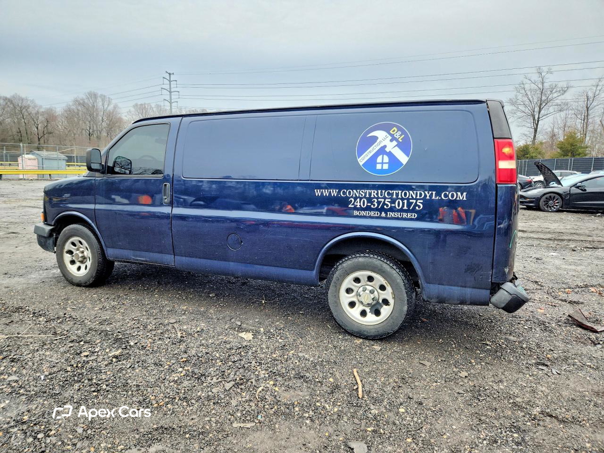Chevrolet Express 2011