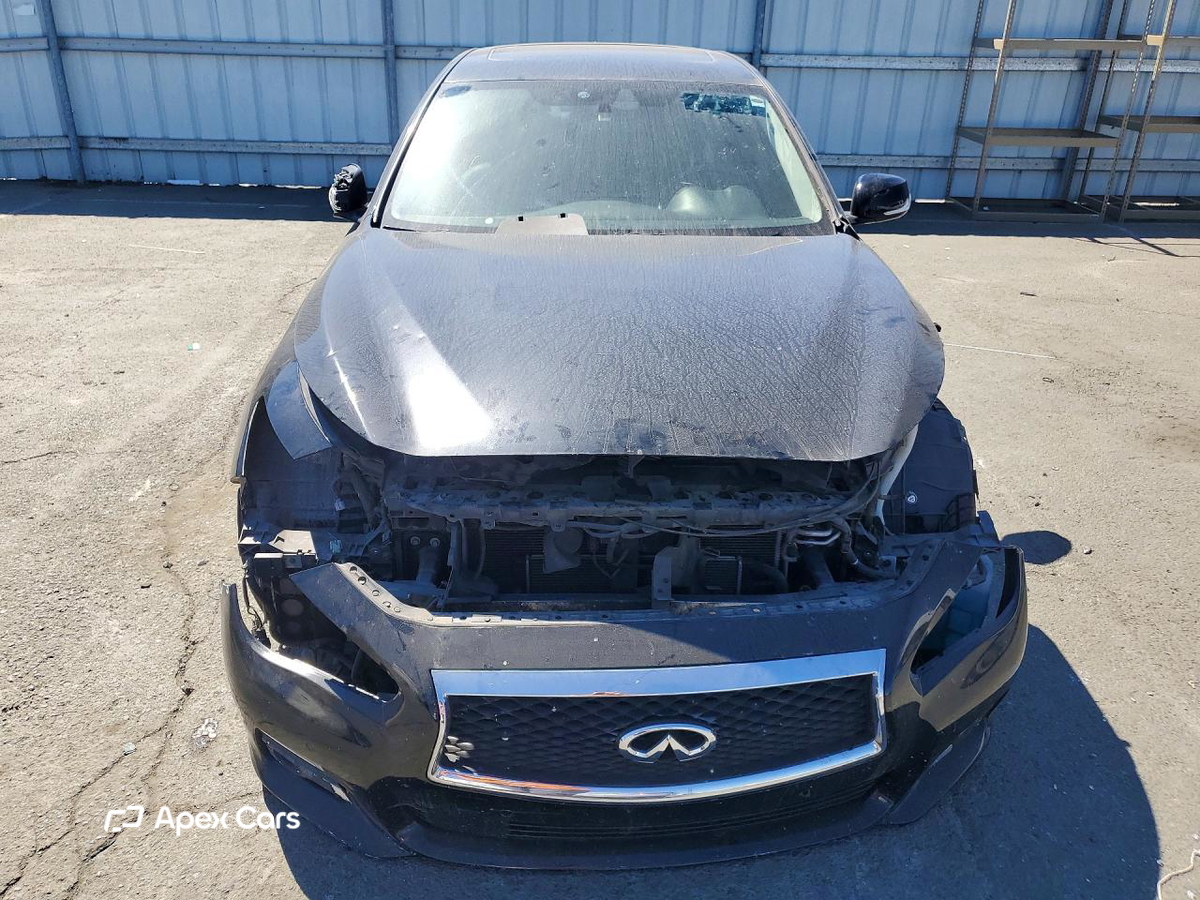 Infiniti Q50 2014