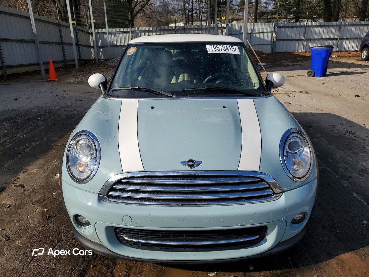 MINI Cooper 2013