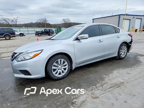 Nissan Altima 2018 - Image 1 of 14