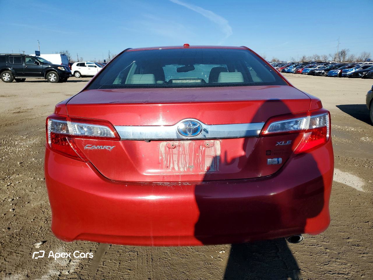 Toyota Camry 2012