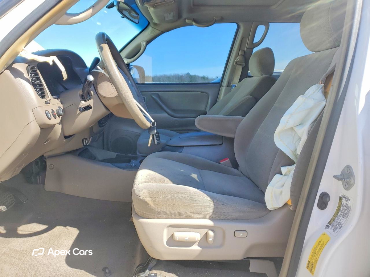 Toyota Sequoia 2006