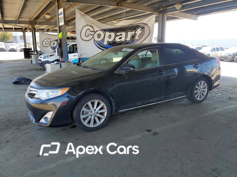 Toyota Camry 2012 - Image 1 of 12