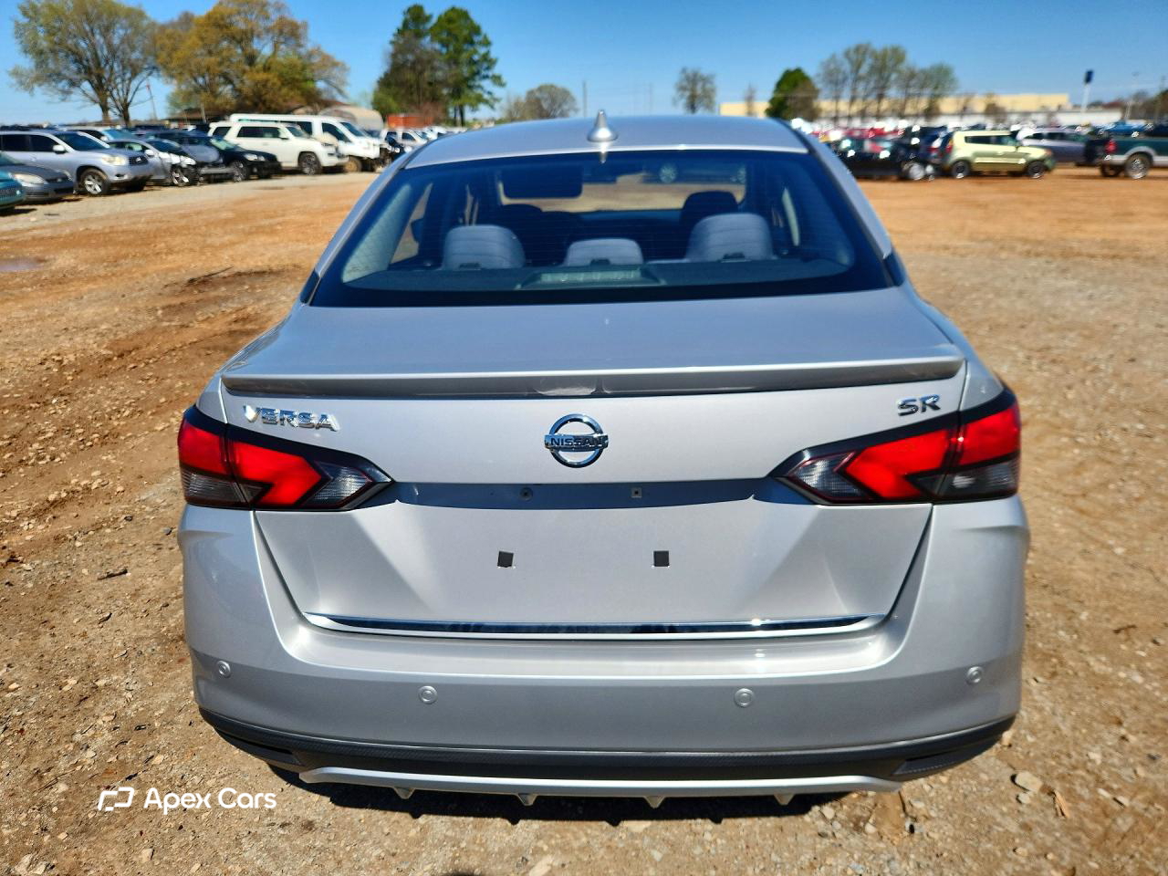 Nissan Versa 2020