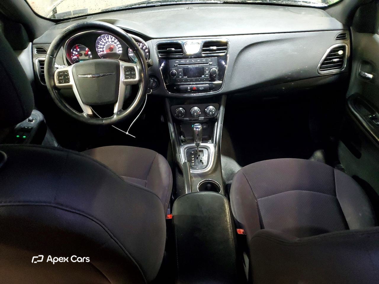 Chrysler 200 2013