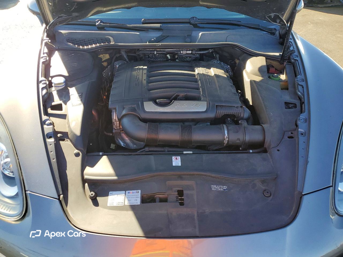 Porsche Cayenne 2012