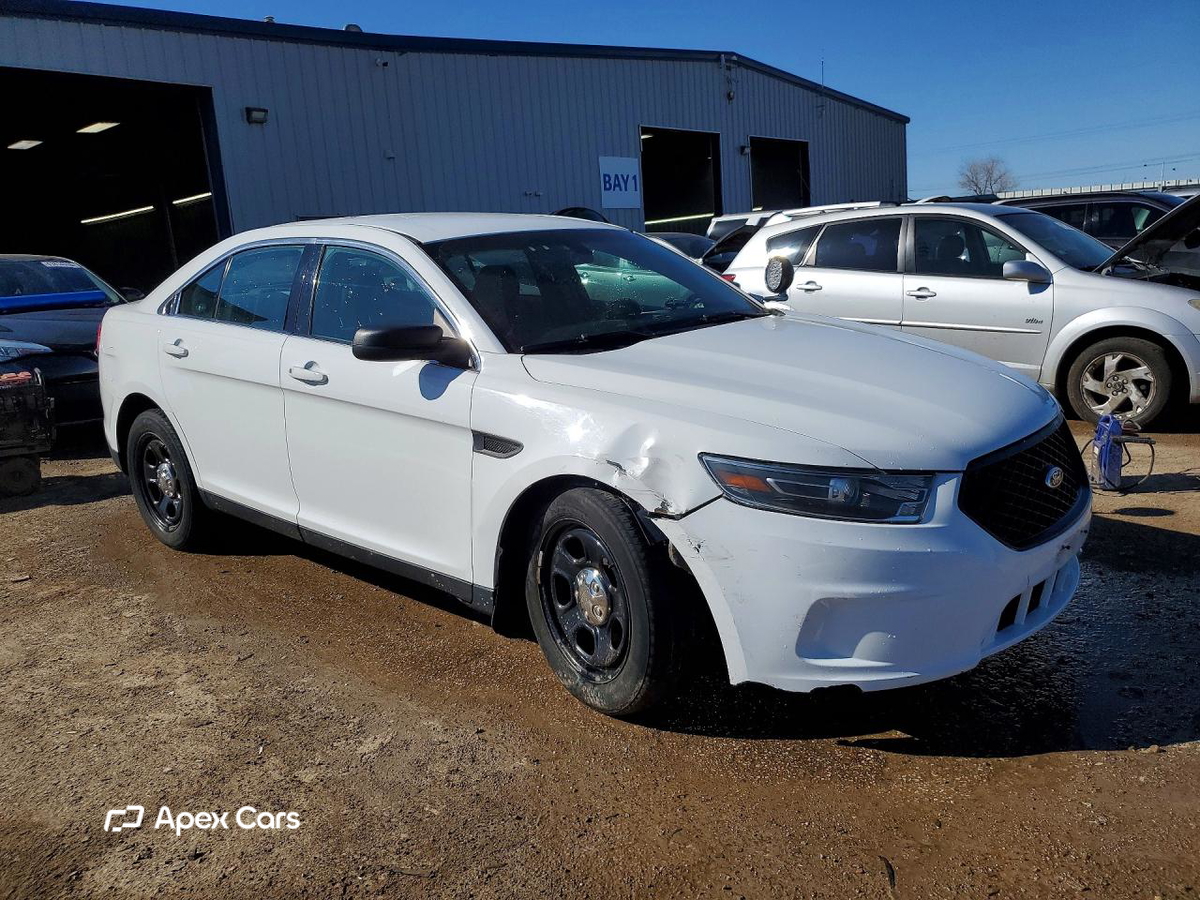 Ford Taurus 2015