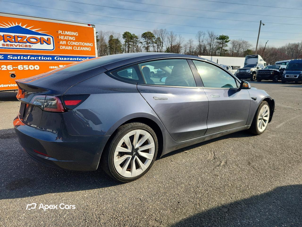 Tesla Model 3 2023
