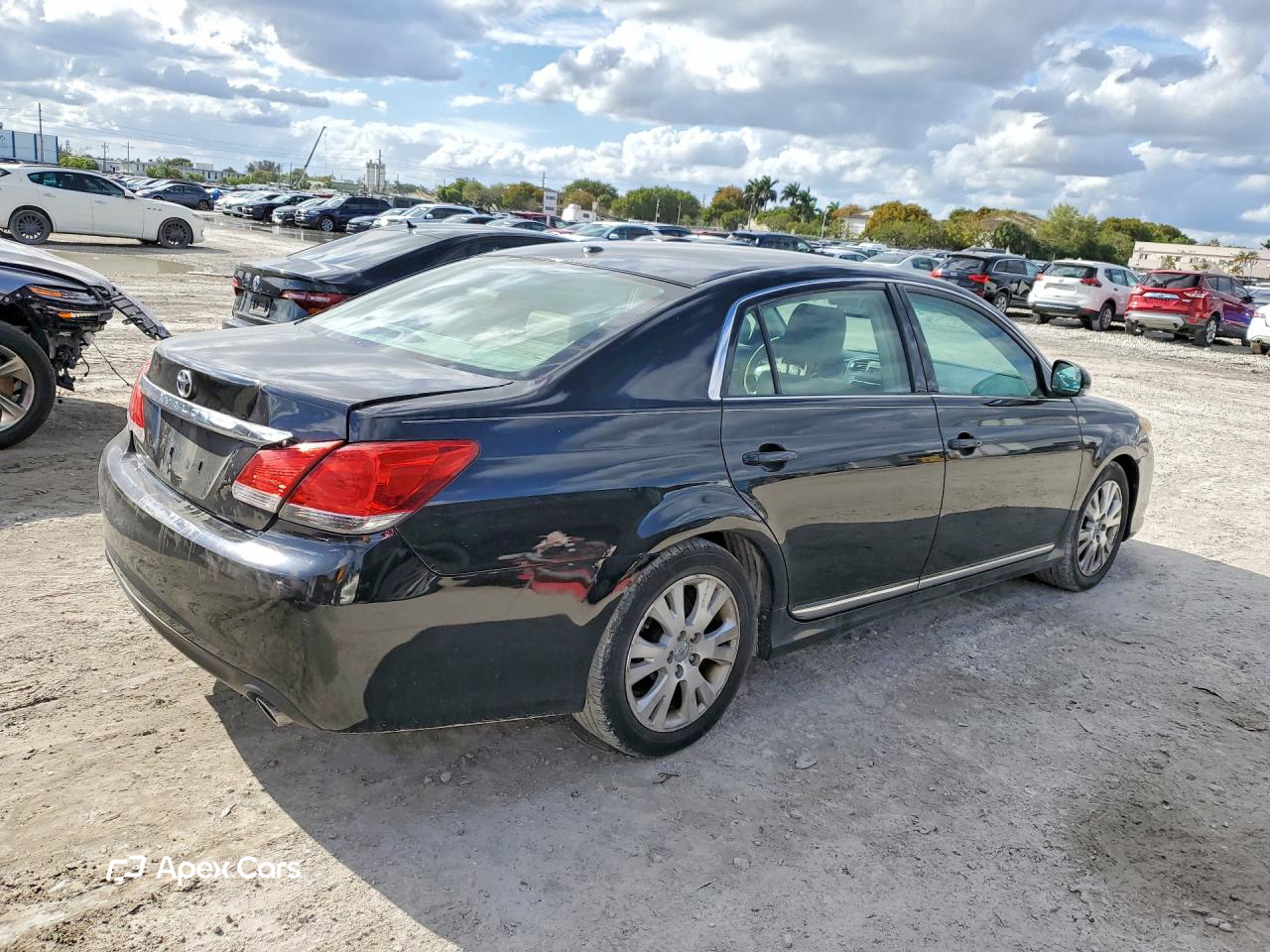 Toyota Avalon 2011