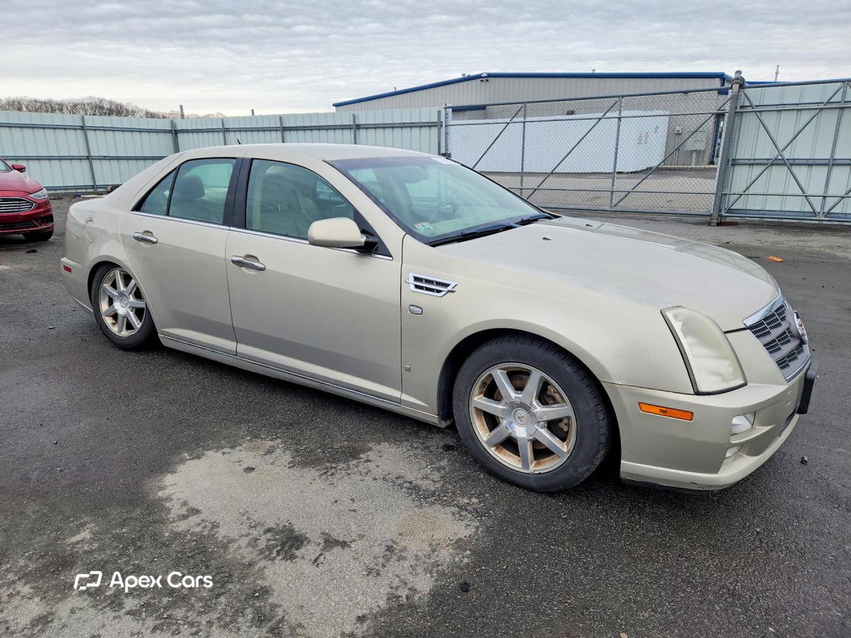 Cadillac STS 2008