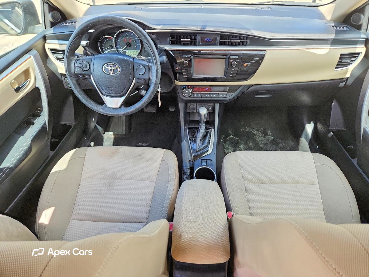 Toyota Corolla 2015