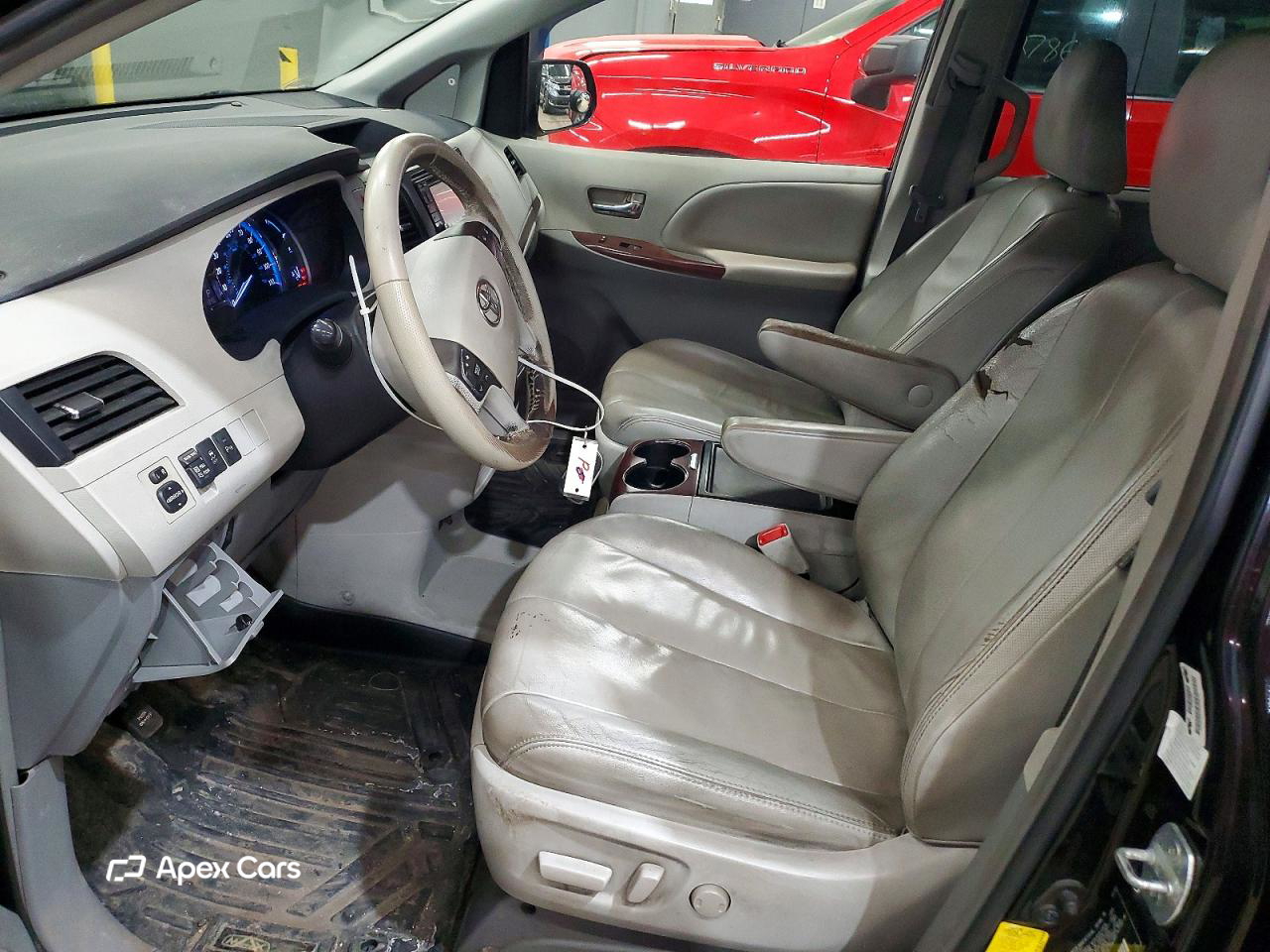 Toyota Sienna 2013
