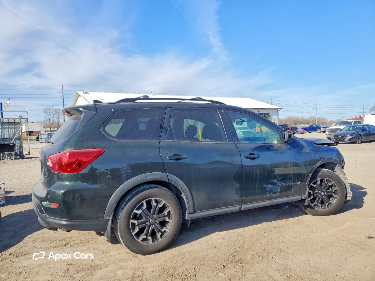 Nissan Pathfinder 2019
