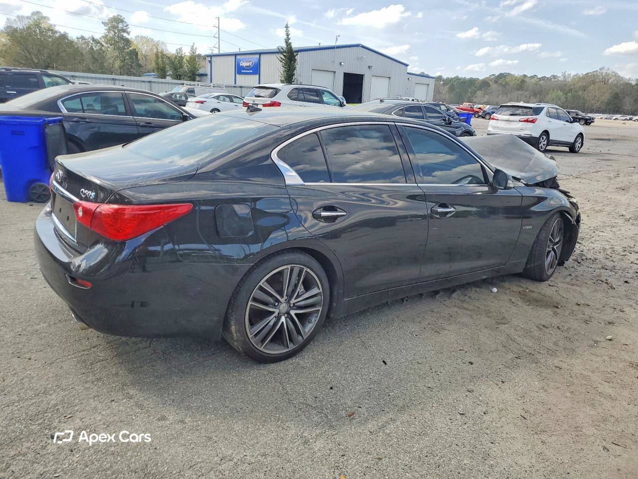 Infiniti Q50 2014