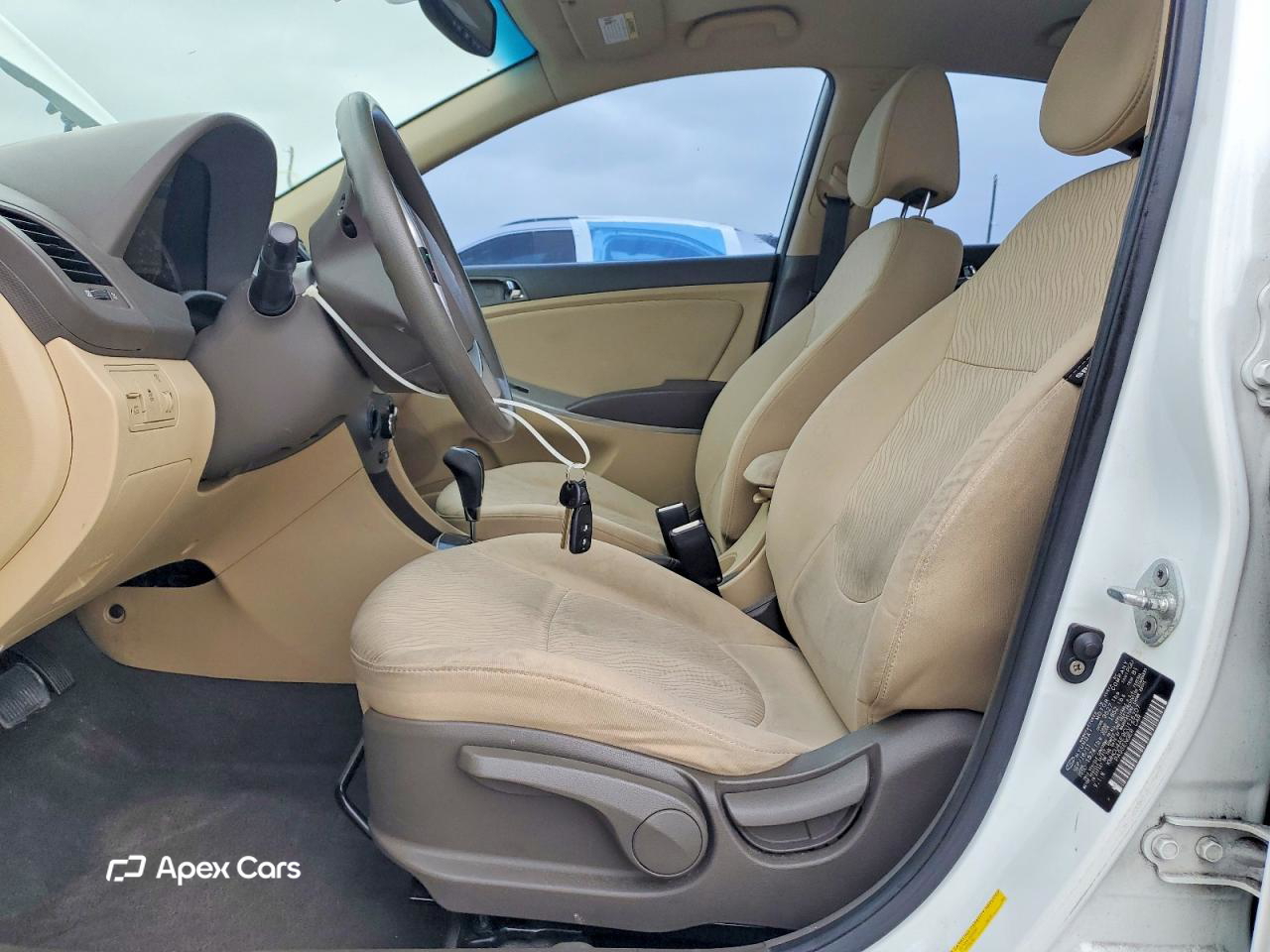 Hyundai Accent 2012