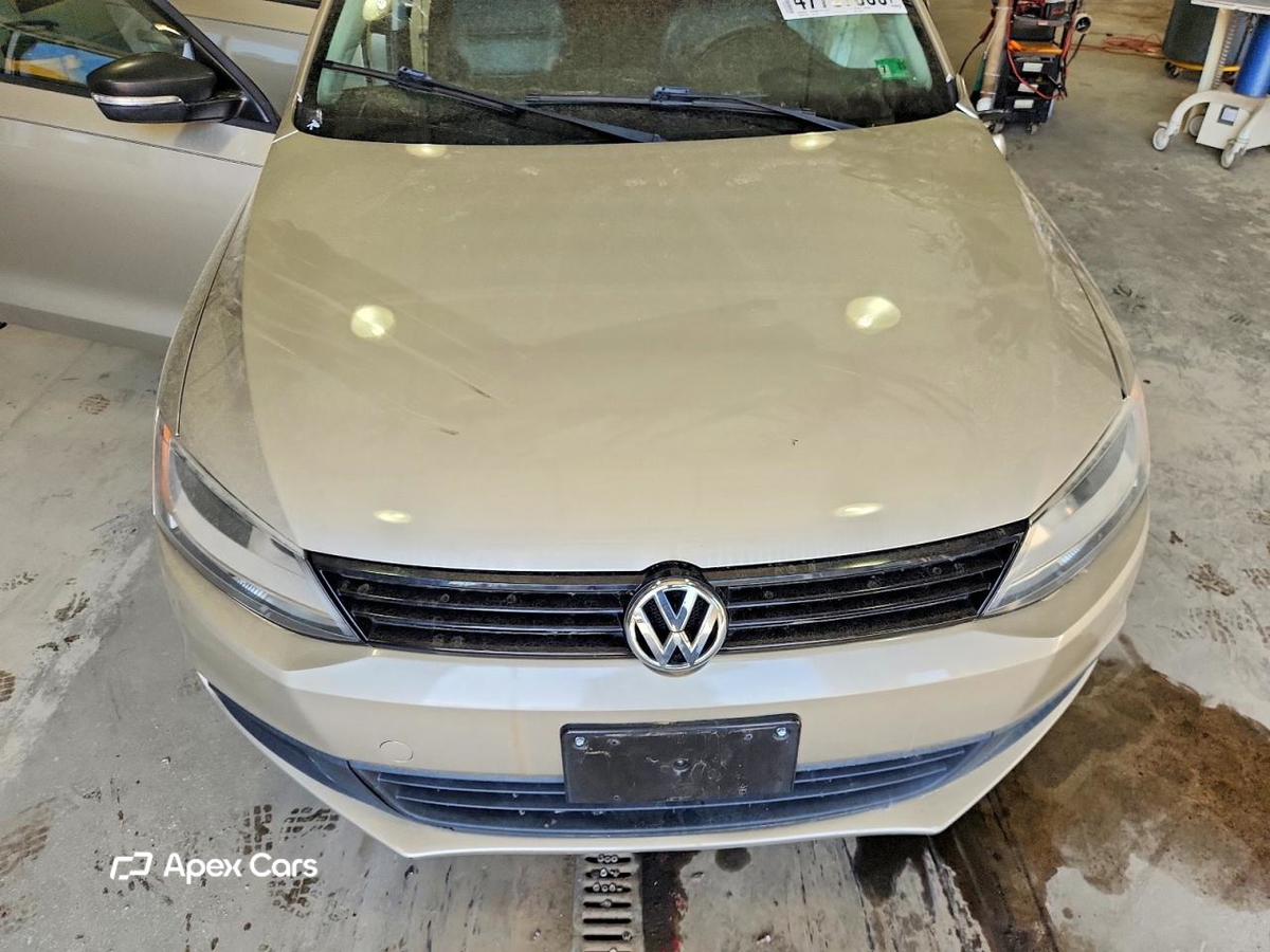 Volkswagen Jetta 2014