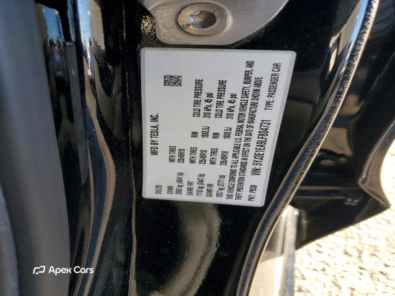 Tesla Model 3 2020