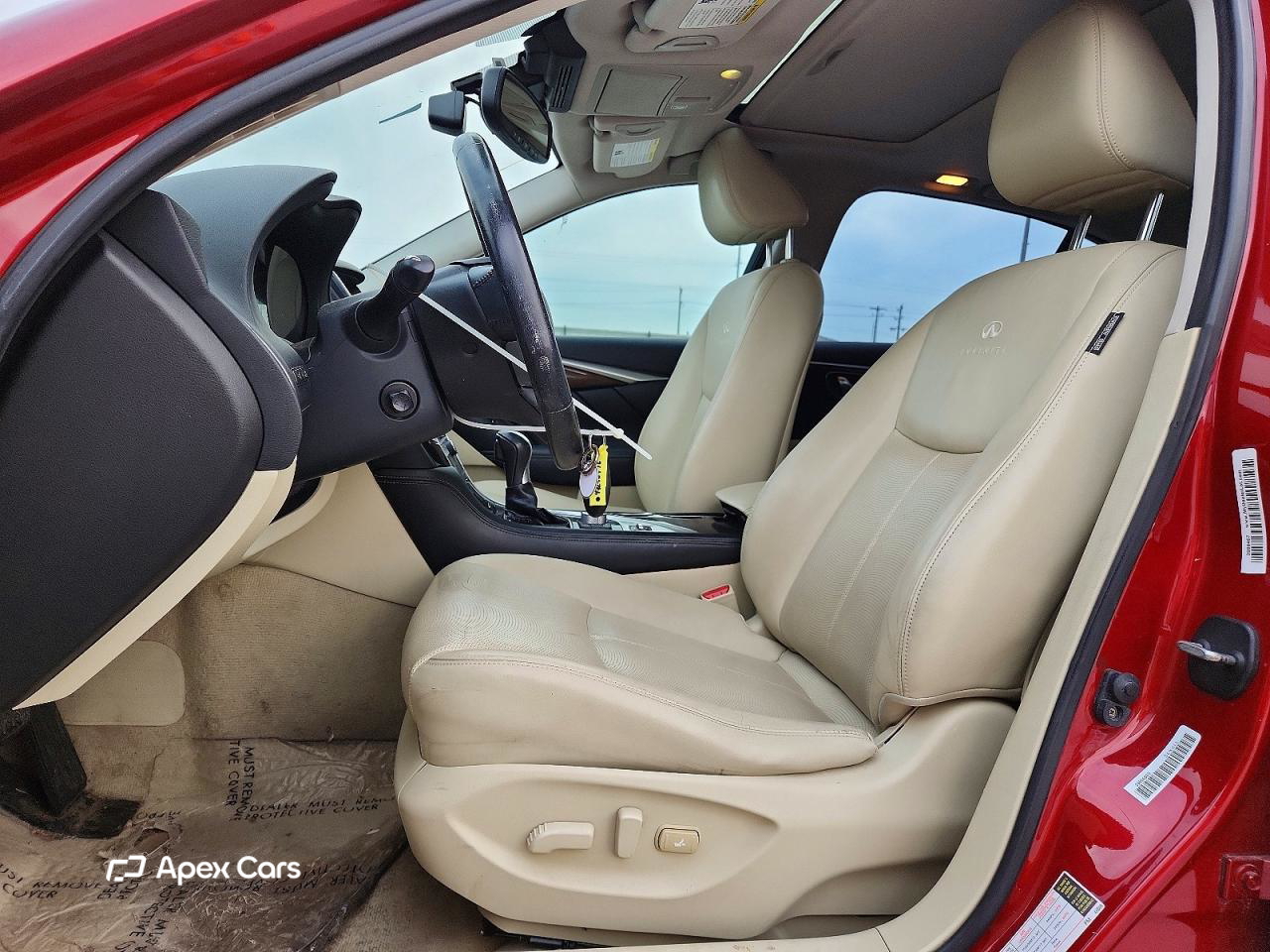 Infiniti Q50 2014