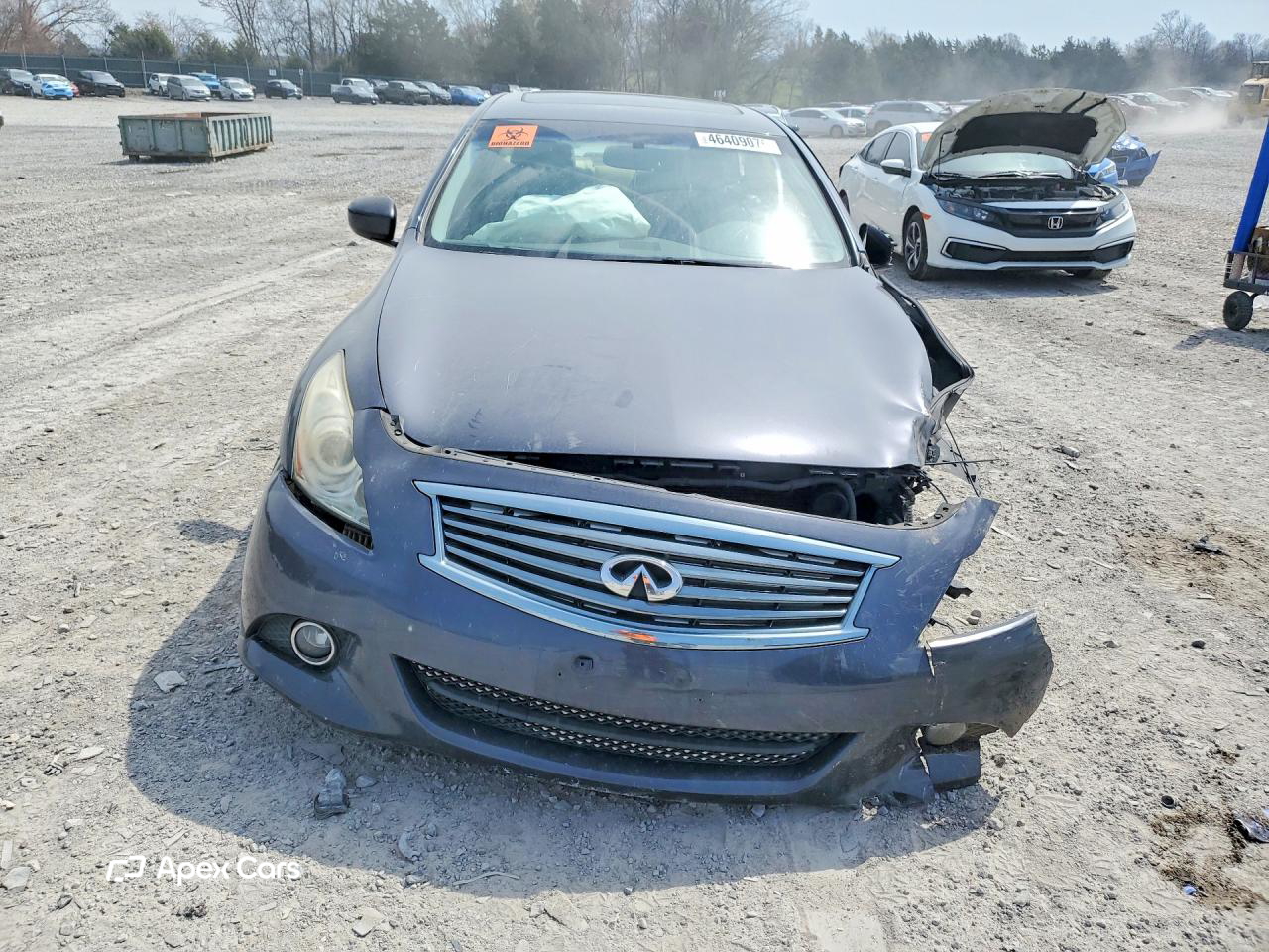 Infiniti G 2012