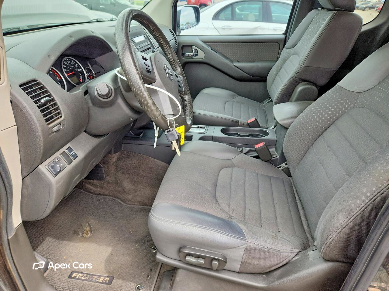 Nissan Navara (Frontier) 2010