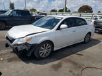 Toyota Avalon 2011