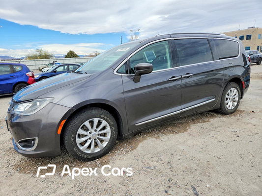 Chrysler Pacifica 2018 - Zdjęcie 1 z 14