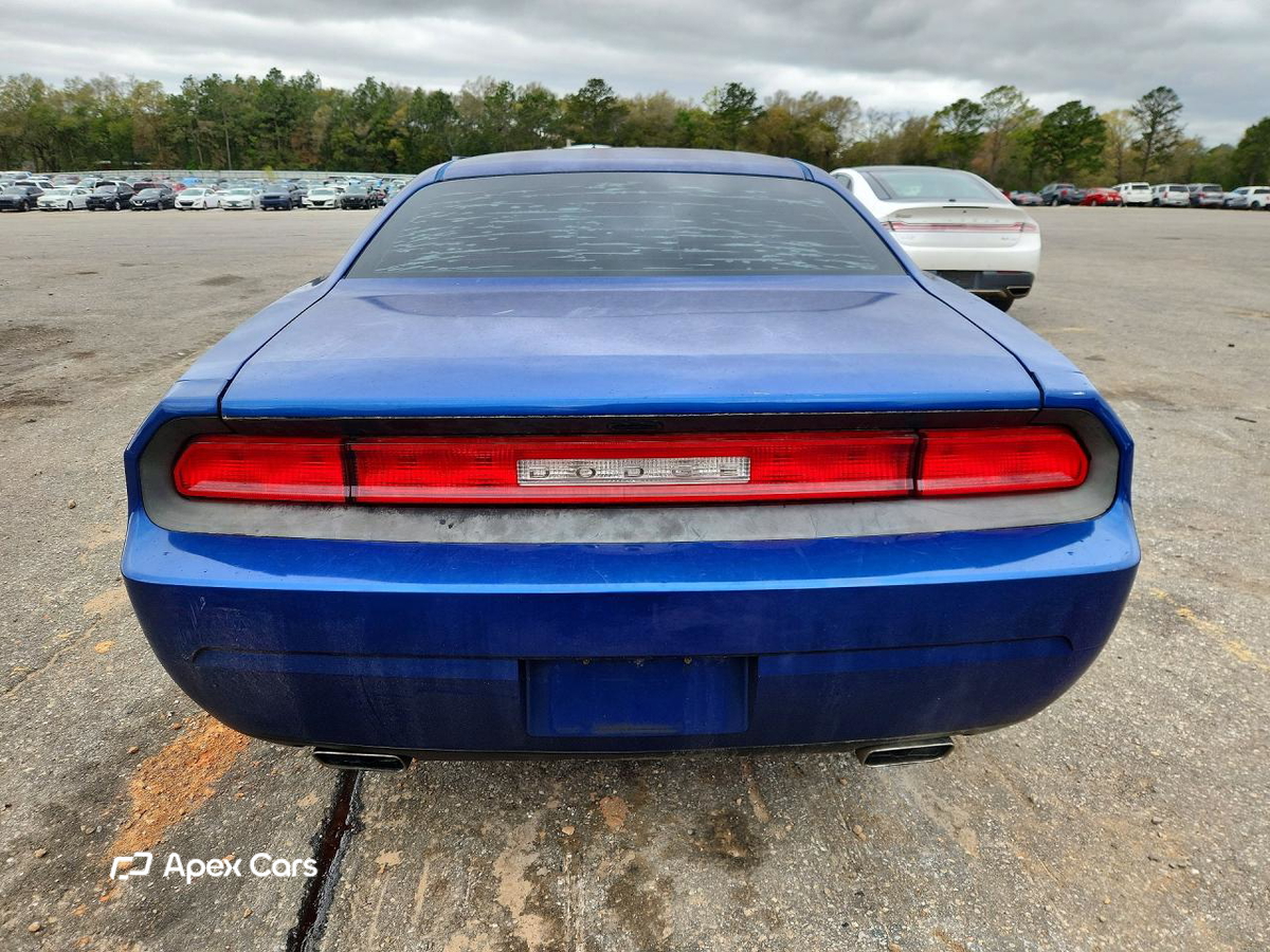 Dodge Challenger 2012